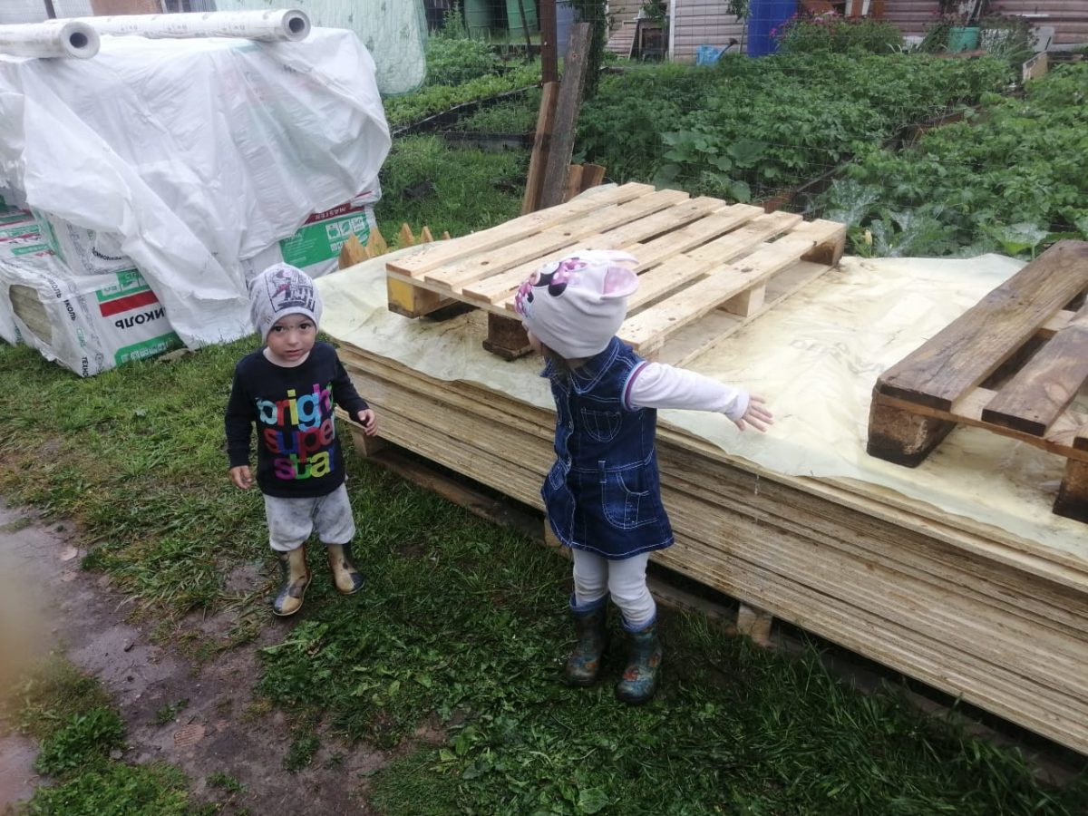 "Спасибо тысячу раз!" Теперь многодетная семья может спокойно продолжать ремонт