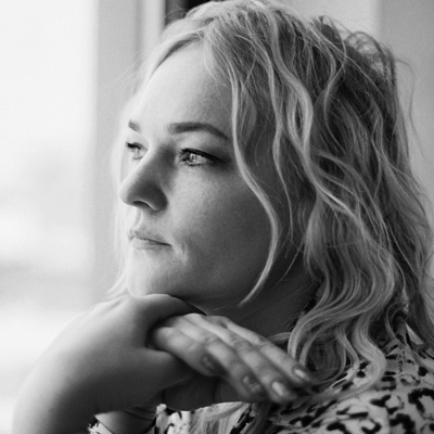 Юлия Любишкина