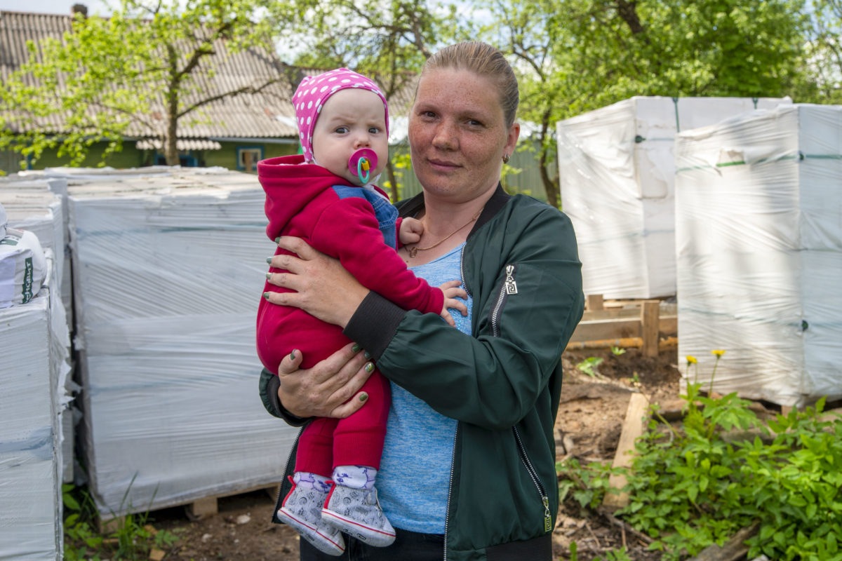 Вместе с вами фонд "Константа" помог семьям обустроить жилье после пожара