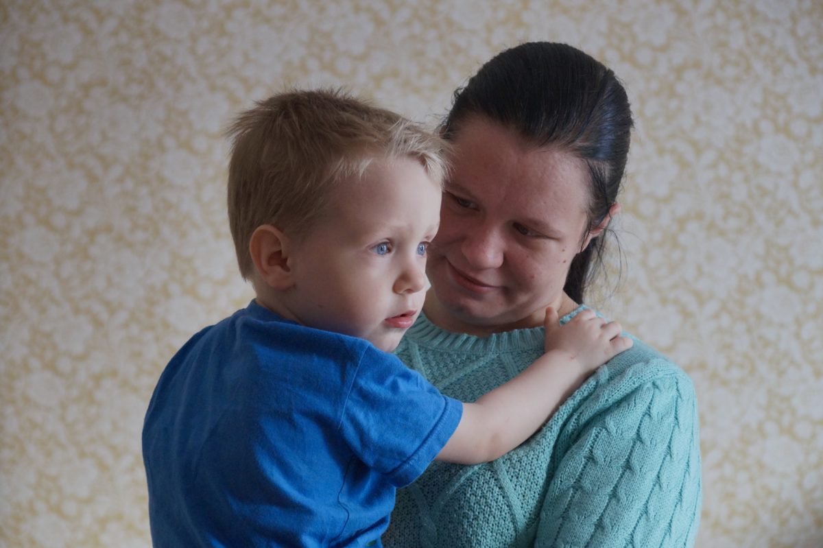 "Не передать словами, как я счастлива!" Молодая мама забрала любимого сына в их новую квартиру